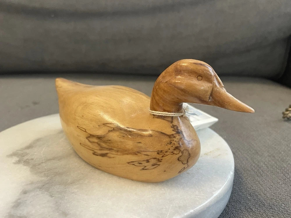 2004 Artist Cliff Mire Miniature Duck Pecan Wood Carving w Original Tag
