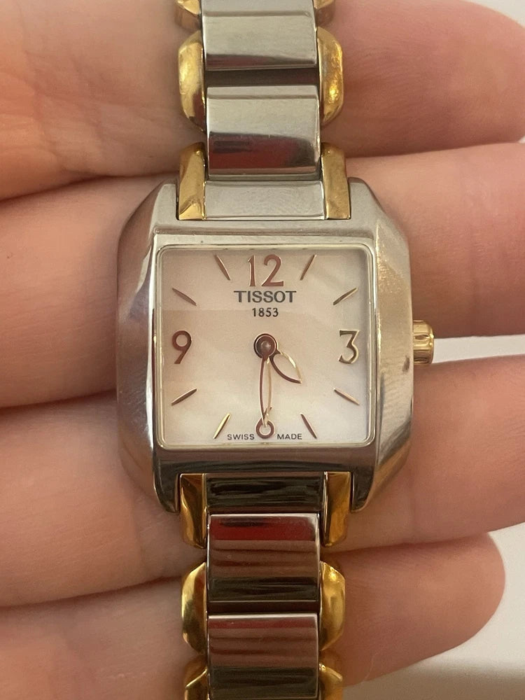 Woman's Tissot 1853 T-Wave Stainless Steel Swiss Made Watch Quartz Movement