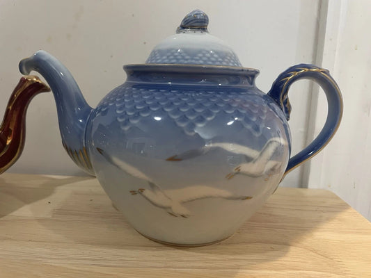 2 Porcelain Decorative Tea Pots Copenhagen Denmark &amp; Arthur Wood England